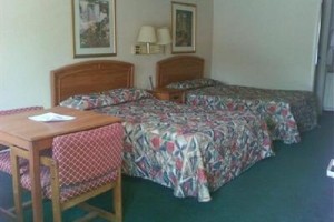 Knights Inn Westerville Image