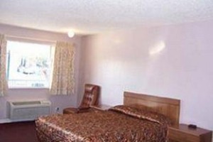 Nice Inn Yuba City Image