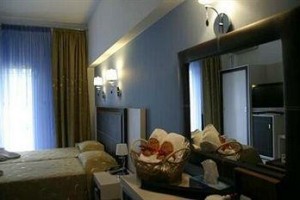 Krikonis voted 4th best hotel in Ioannina