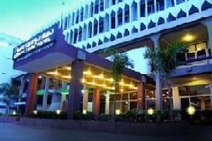 Krungtong Hotel Image