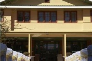 Hotel Kurrajong Image
