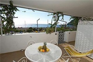 La Caravella Apartments Positano Image