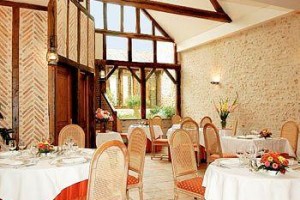 La Chaumiere Hotel-Restaurant voted  best hotel in Aubigny-sur-Nere