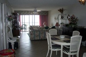 La Coquina Condominiums Madeira Beach Image