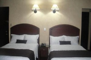La Porta Plaza Hotel Image