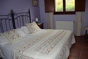 La Sayuela Bed & Breakfast Candeleda Image