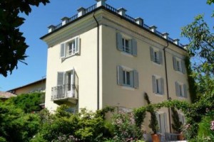 La Villa Hotel voted  best hotel in Fontanile