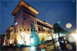 La Villa Motel Chiayi Image