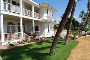 Lahaina Oceanfront Estate Vacation Rental Image