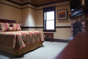 Lake View Hotel Image