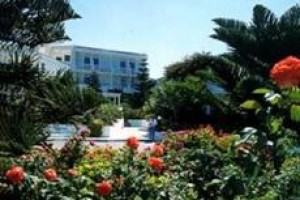 Lambi Hotel Image