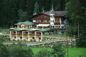Landenhof Hotel Mayrhofen Image