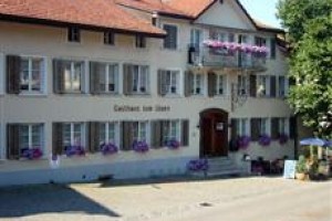 Landgasthaus Lowen Elgg Image