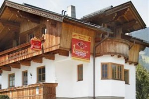 Landhaus Kostenzer Image