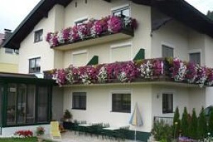 Landhaus Lassnig voted 2nd best hotel in Moosburg