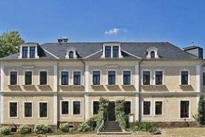 Landhotel Lindenau voted 4th best hotel in Radebeul