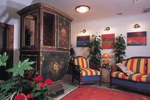 Lapsi Hotel Image