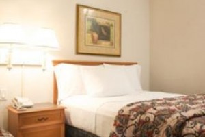 La Quinta Inn Indianapolis Airport Executive Drive Image