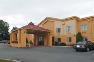 La Quinta Inn Decatur voted 3rd best hotel in Decatur 