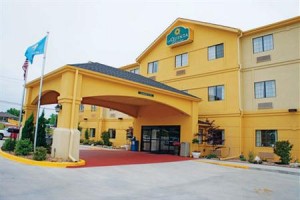 La Quinta Inn & Suites Ada voted 3rd best hotel in Ada