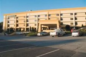 La Quinta Inn Atlanta Roswell voted 5th best hotel in Roswell