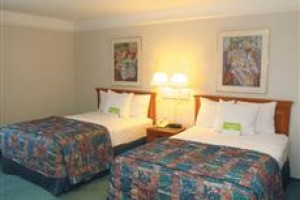 La Quinta Inn and Suites Louisville/Boulder Image