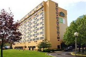 La Quinta Inn & Suites Secaucus Meadowlands voted 5th best hotel in Secaucus