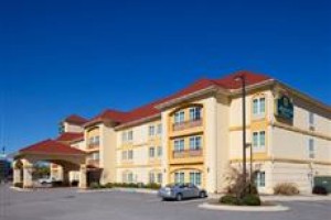 La Quinta Inn & Suites Mobile-Tillman's Corner voted 4th best hotel in Mobile