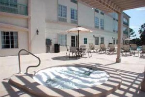 La Quinta Inn & Suites Panama City Beach Image