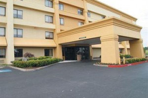 La Quinta Inn Springdale voted 6th best hotel in Springdale 