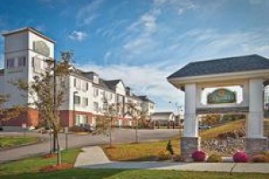 La Quinta Inn & Suites Stonington voted  best hotel in Stonington