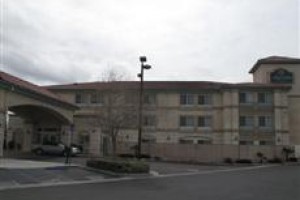 La Quinta Inn & Suites Hesperia-Victorville Image