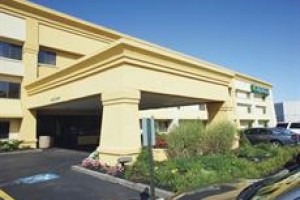 La Quinta Inn Auburn Worcester voted 3rd best hotel in Auburn 