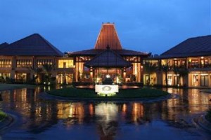 Laras Asri Resort & Spa Image