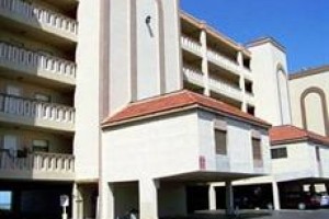 Las Brisas Condominiums Image