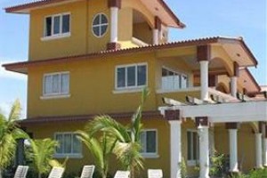 Hotel Las Olas Beach Resort Image