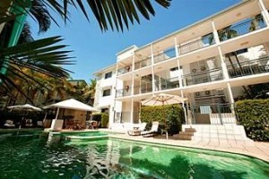 Latitude 16 Mowbray by the Sea Image