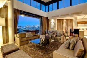 Lawhill Luxury Apartments voted 7th best hotel in V & A Waterfront