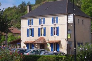 Logis Le Cygne voted  best hotel in Le Bugue