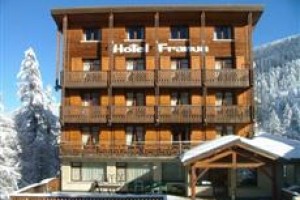 Le Franou Hotel Vars Image