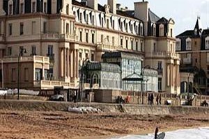 Le Grand Hotel Des Thermes Saint-Malo Image