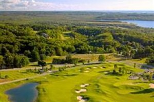 Legend Cottage Inn Bellaire Image