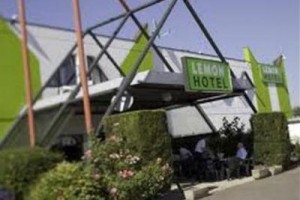 Lemon Hotel Tarascon voted 5th best hotel in Tarascon