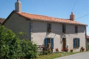 Les Deux Pignons Image