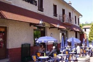 Les Negociants voted  best hotel in Pontgibaud