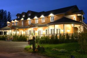 L'estampilles voted 2nd best hotel in Baie-Saint Paul