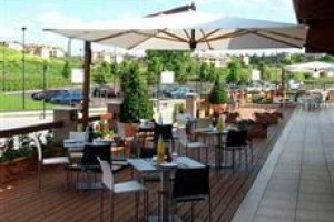 Life Sport Hotel Image