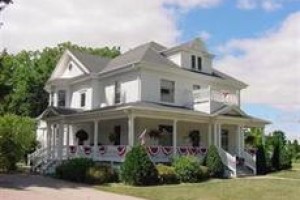 Lindsay House Bed and Breakfast voted  best hotel in Manawa