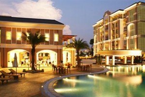 LK Legend Hotel Pattaya Image