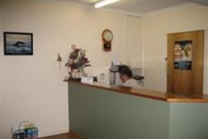 Log Cabin Motel Warrnambool Image